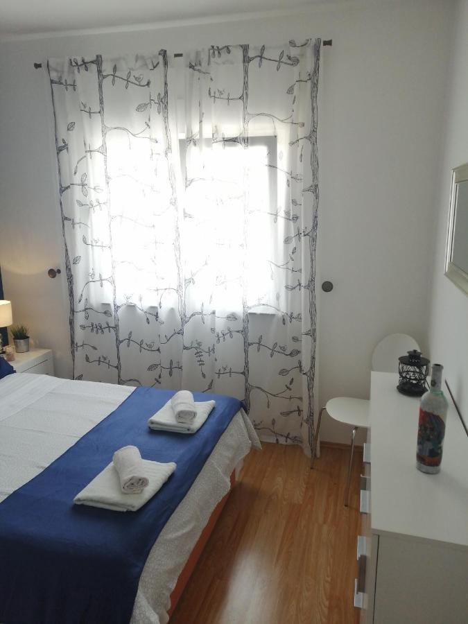 Apartments Karla I Ivano Mandre Εξωτερικό φωτογραφία