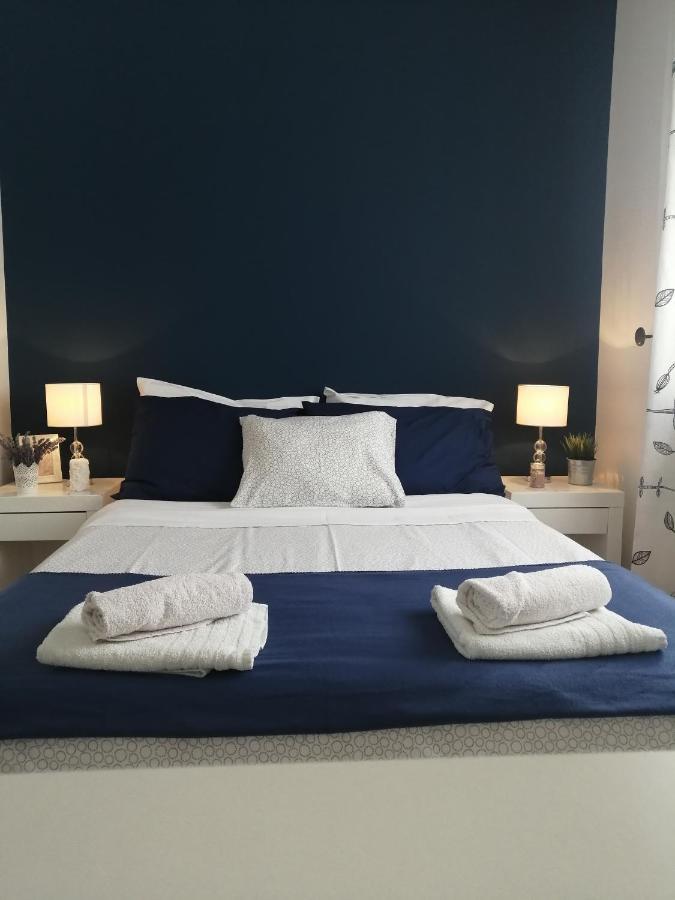 Apartments Karla I Ivano Mandre Εξωτερικό φωτογραφία