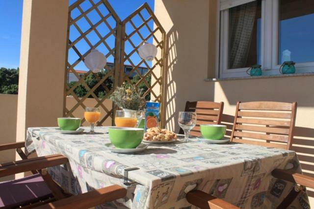 Apartments Karla I Ivano Mandre Εξωτερικό φωτογραφία