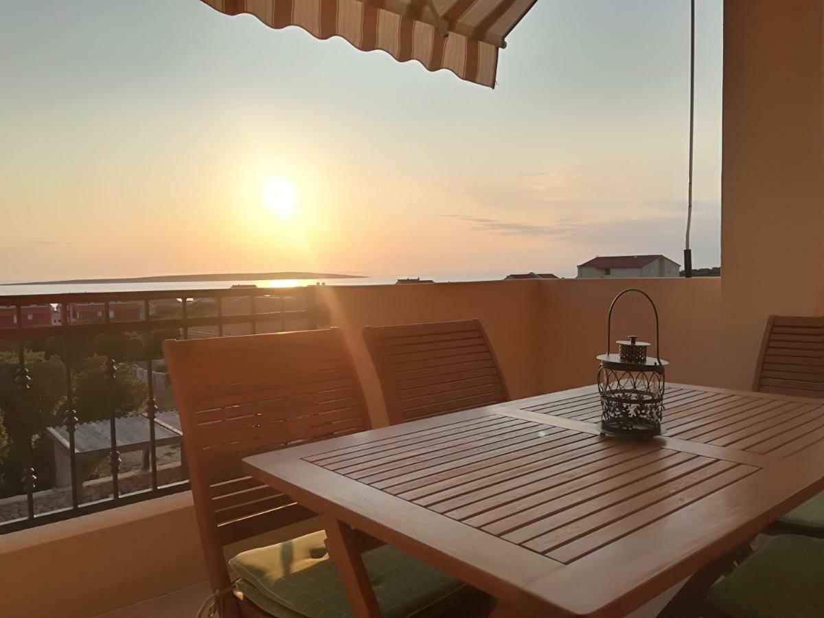 Apartments Karla I Ivano Mandre Εξωτερικό φωτογραφία